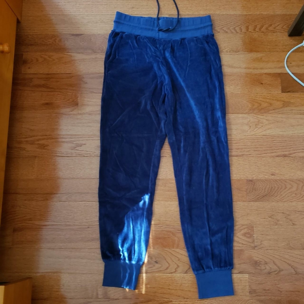 Everybody and Everyone Sweatpants